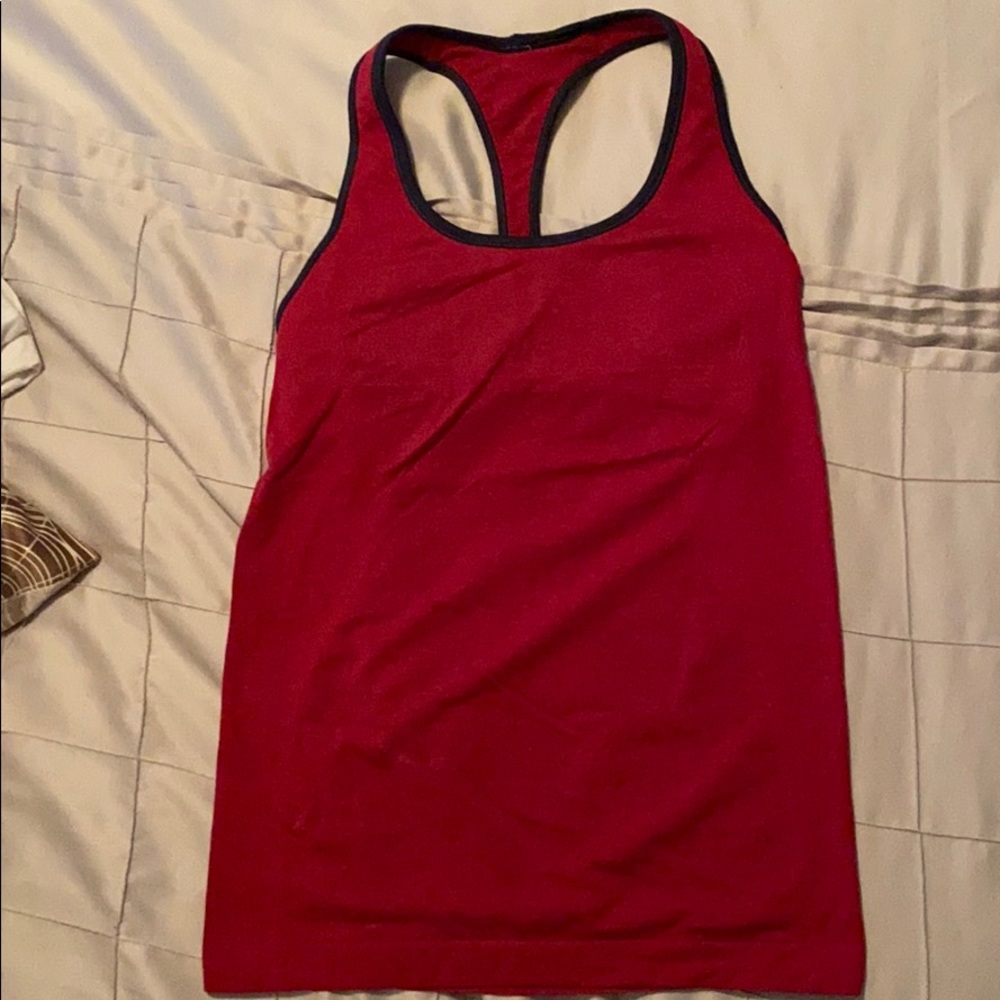Lululemon tank top